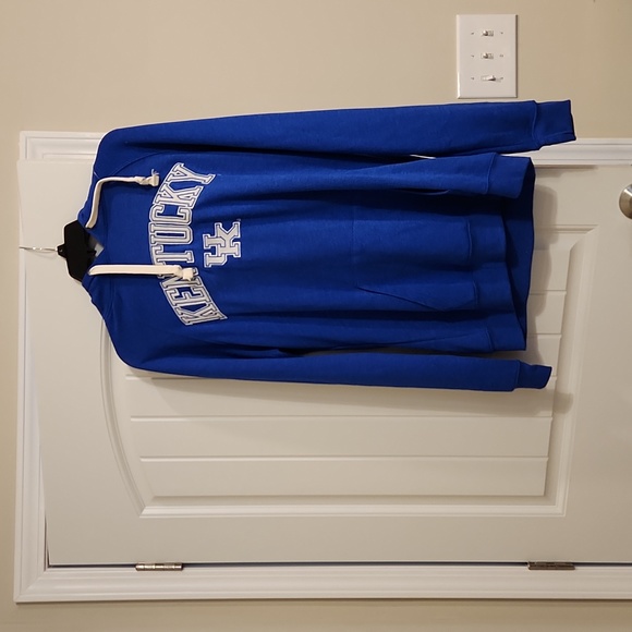 University of KY hoodie sweatshirt sz M. Never worn - Picture 1 of 3